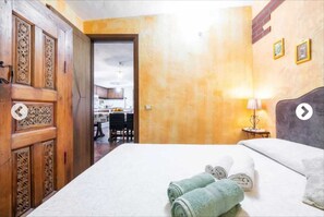 2 bedrooms, iron/ironing board, free WiFi, bed sheets