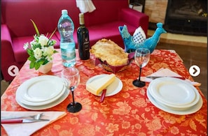 Dining - Barastula House (Orosei)