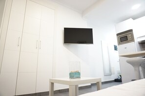 Interior - AQUA LAS CANTERAS: NEXT TO THE SEA (Las Palmas de Gran Canaria)