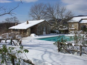 Piscine extérieure