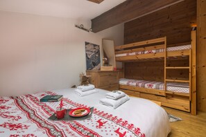 1 bedroom, iron/ironing board, bed sheets