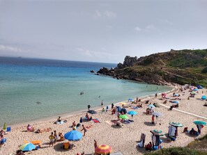 Beach nearby, sun loungers
