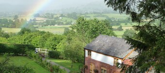 Secluded Detached Stable / Barn Conversion On The Border Of Shropshire And Wales