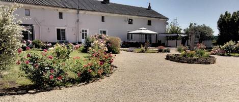 Enceinte de lâhĂ©bergement