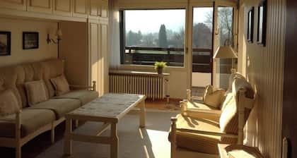 Fewo für 1-4 Pers., 1 sep. Schlafzimmer, großer Balkon, Hallenbad, Sauna im Haus