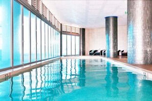 Piscine couverte, piscine extérieure