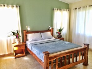 Hus Deluxe - flera sovrum - icke-rökare | 1 sovrum, ljudisolering, strykjÀrn/strykbrÀda och gratis wi-fi