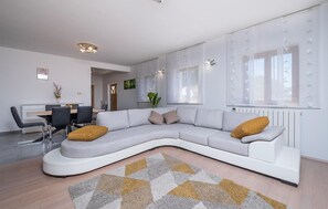 Téléviseur, foyer