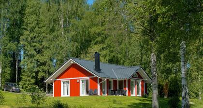 Komfortables Schwedenhaus in Top-Lage am Rottnansee mit eigener Uferlinie