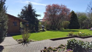 Unclassified image, 5 of 18, button