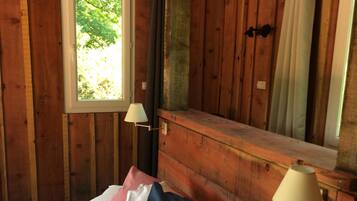 8 chambres, fer et planche Ă repasser, Wi-Fi