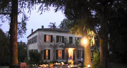 GROSSE FAMILIENWOHNUNG komfortabel für 22 Personen