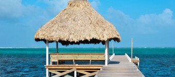 San Pedro 4-bedroom, 4-bathroom Villa Topaz, ocean views, concierge onsite