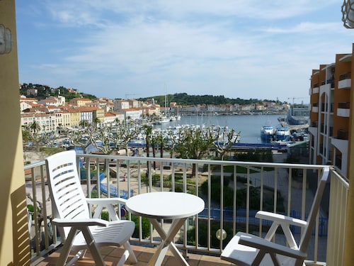 Port-Vendres - Collioure: cosy 2 rooms, 592 sqf, 4-6 pers, sea et harbour views