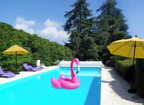 A heated pool - Secluded house: charm, big park, salt pool, Spa, fitness, boules, Wi-Fi and view (Beauville)