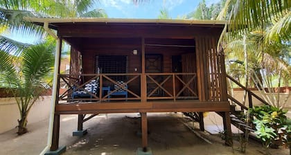 Baby Blue Cabana op Beachfront Lot, Enjoys Seaviews, Hopkins Belize