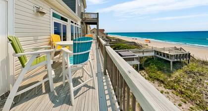 Sea For Miles | Luxury Living w/Private Hot Tub + Elevator