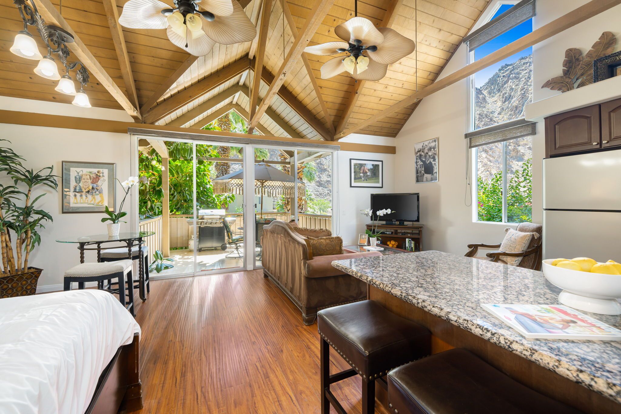 Condo in Serene Setting with Killer Mountain and Pool Views - The Weiskopf Suite
