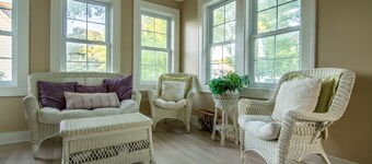 Charlevoix Family Home ~ In Town Home, Newly Renovated, Fire Pit, Hot Tub!!!
