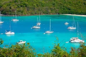 Marina - Grande Bay SUNSWEPT 1 BR waterfront (Cruz Bay)