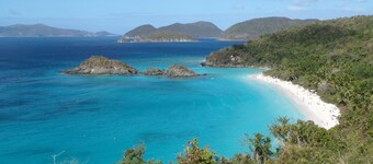 Grande Bay SUNSWEPT 1 BR waterfront