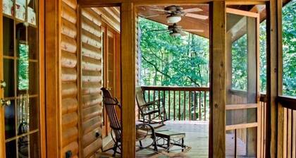 Secluded Mountain Cabin, Wheelchair/Powerchair Accessible
