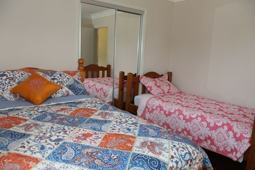 新しい改造家-ディズニーランドまで2マイル未満*特別価格*