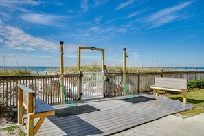 Terrace/patio - Beachfront | 1st Floor Condo | Mariner West | Pool (Panama City Beach)