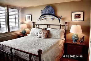 3 室のベッドルーム、アイロン / アイロン台、WiFi、ベッドシーツ