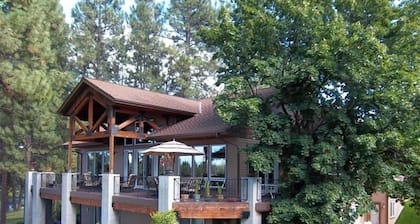 Riverfront Lodge, upea asetus, kävelymatkan päässä keskustasta!