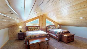 5 habitaciones y ropa de cama