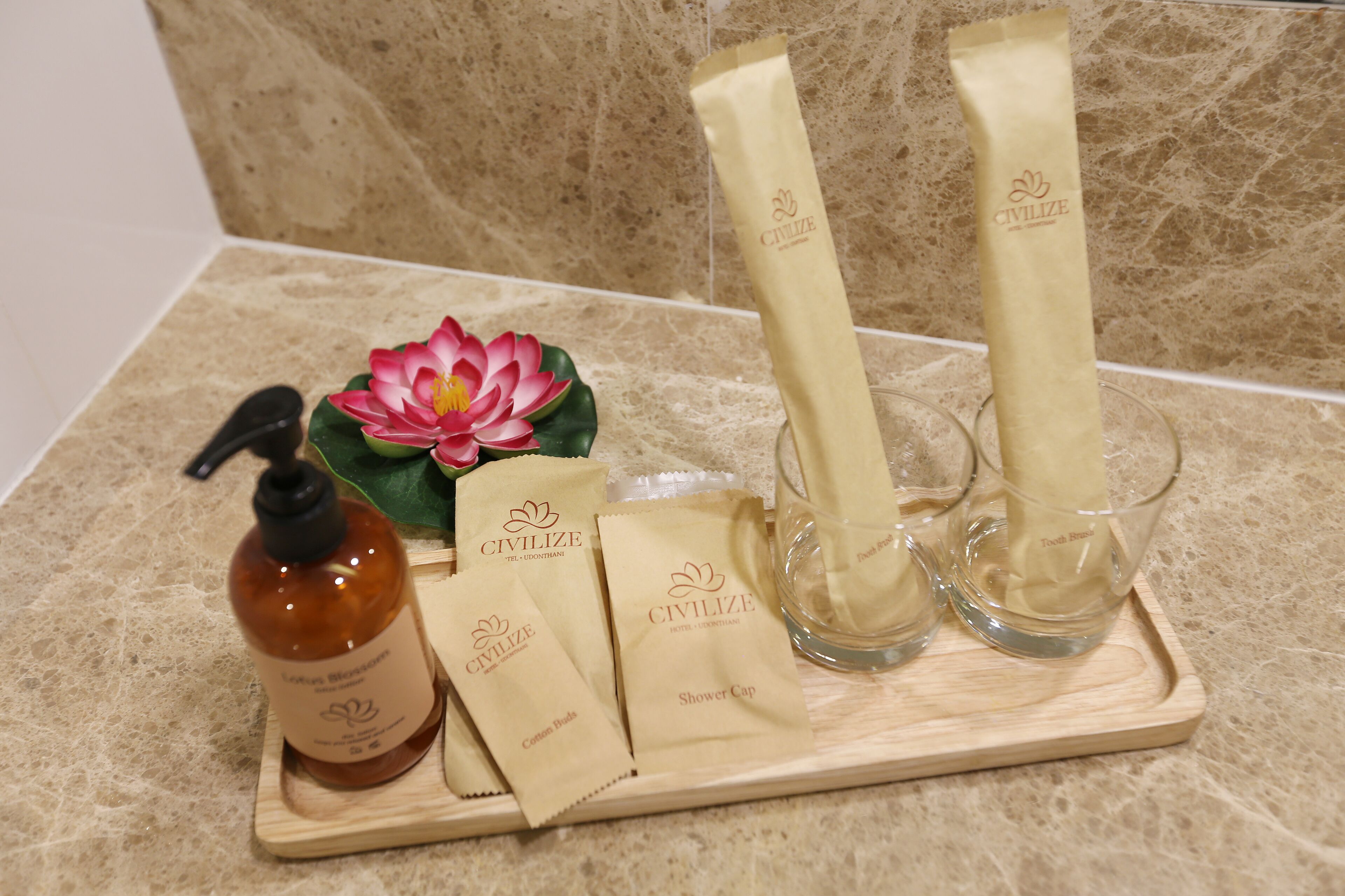 1 bedroom, hypo-allergenic bedding, minibar, individually decorated