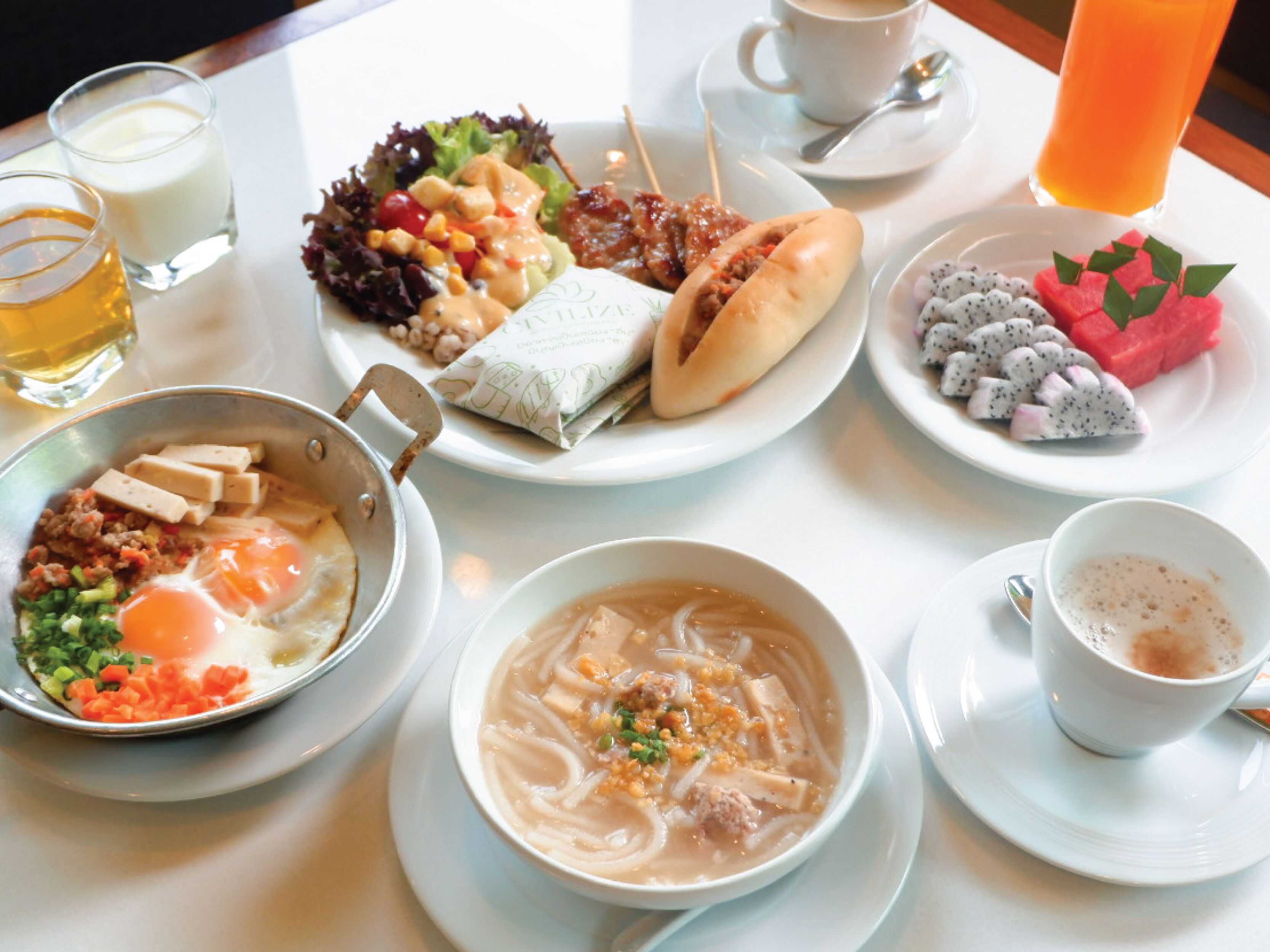 free daily english breakfast