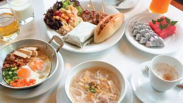 Free daily English breakfast