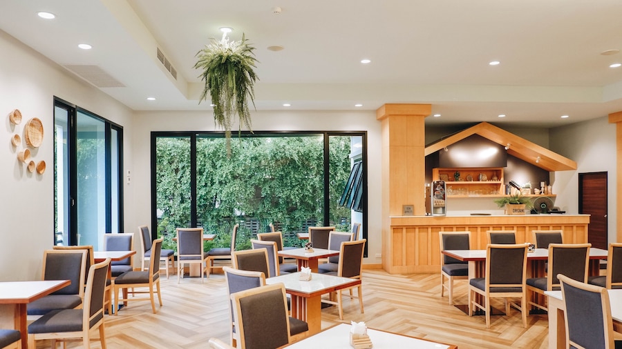 Civilize Hotel