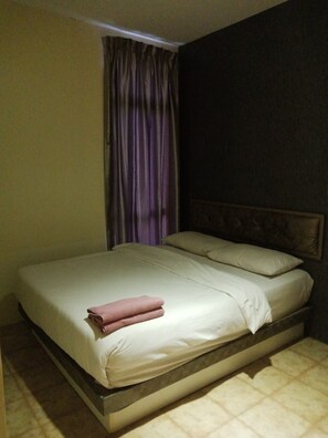Standard Queen | View from room