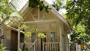 Exterior - Coconut Village Guest House (Lembongan Island)