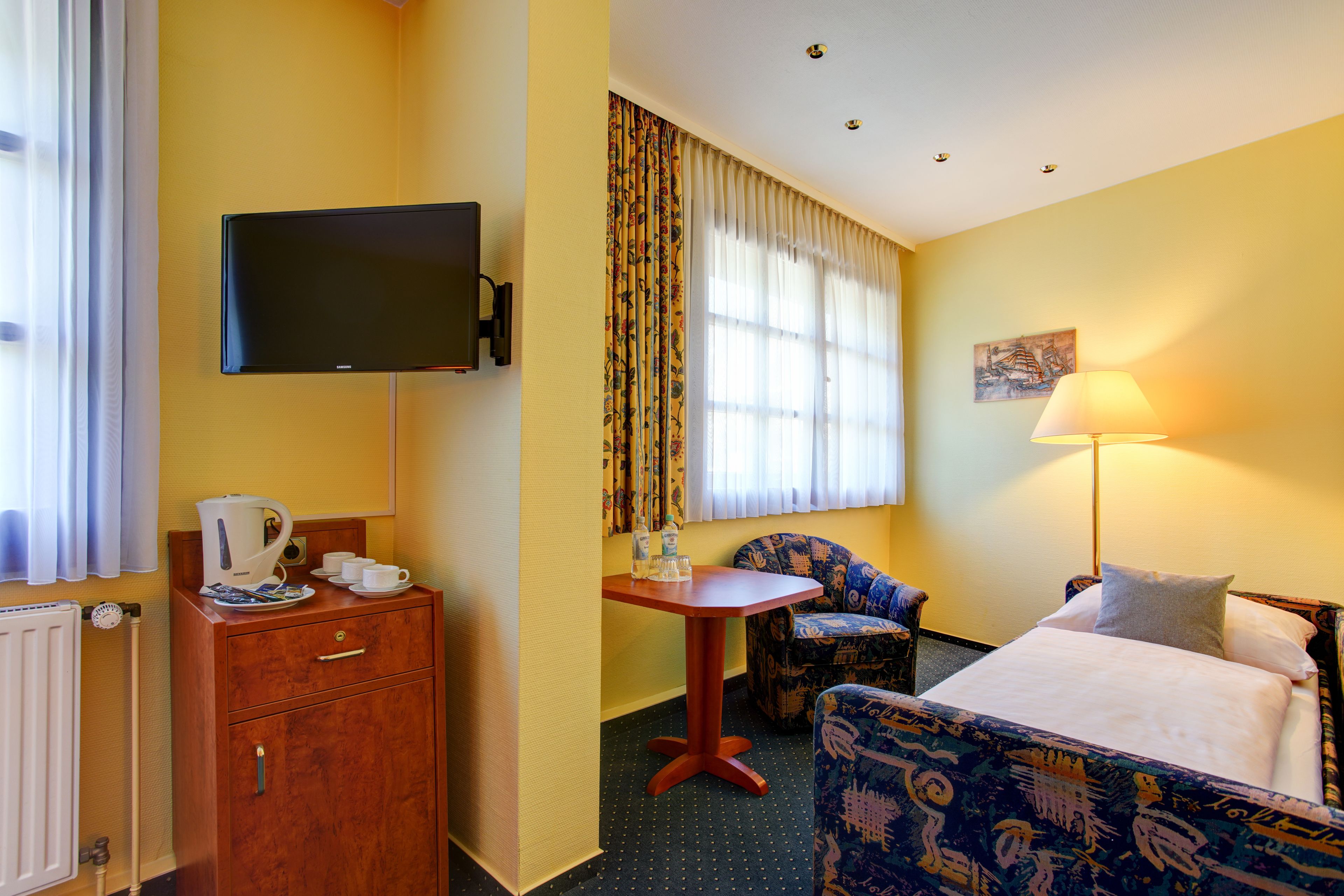 Foto - Hotel Elbinsel free parking