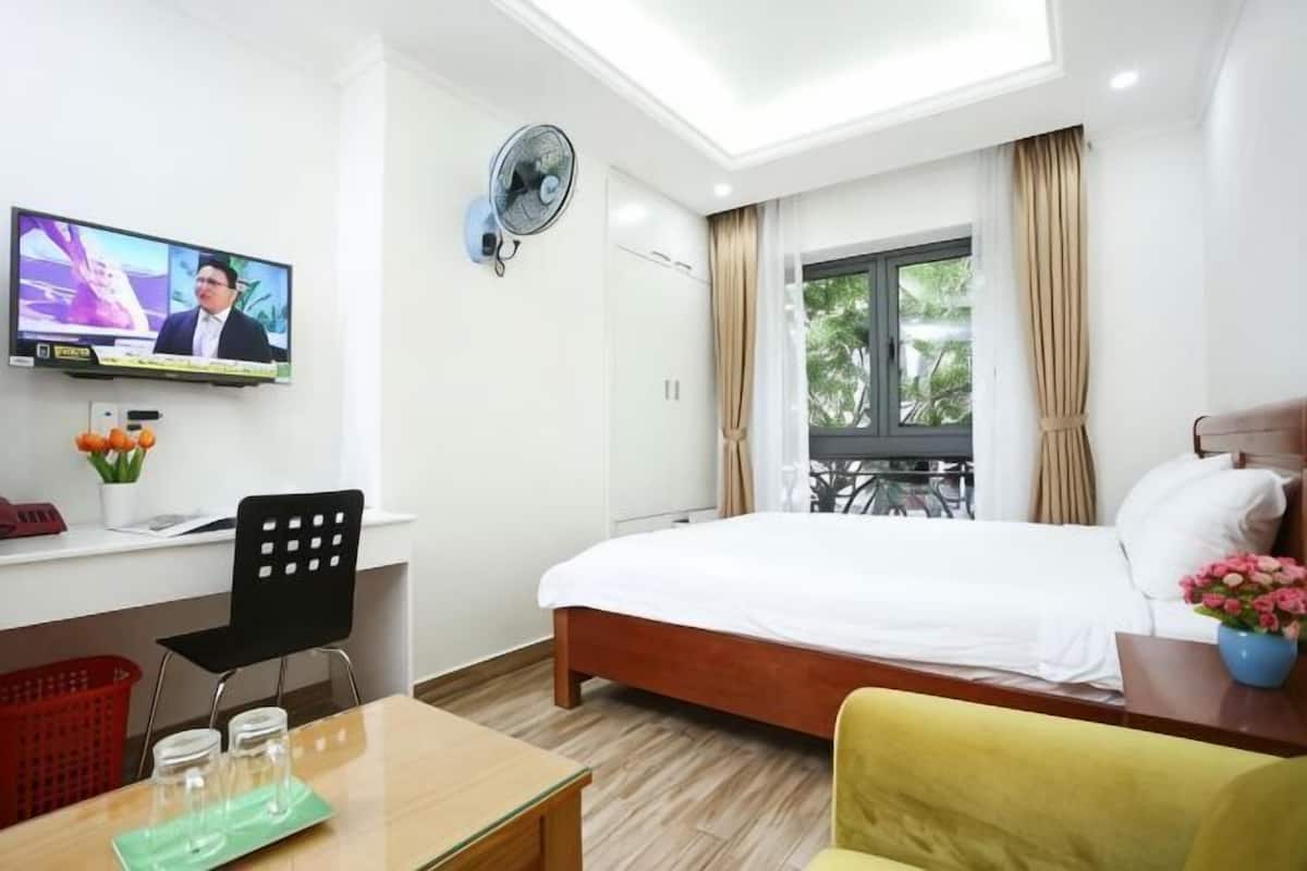 Premium bedding, minibar, in-room safe, individually decorated