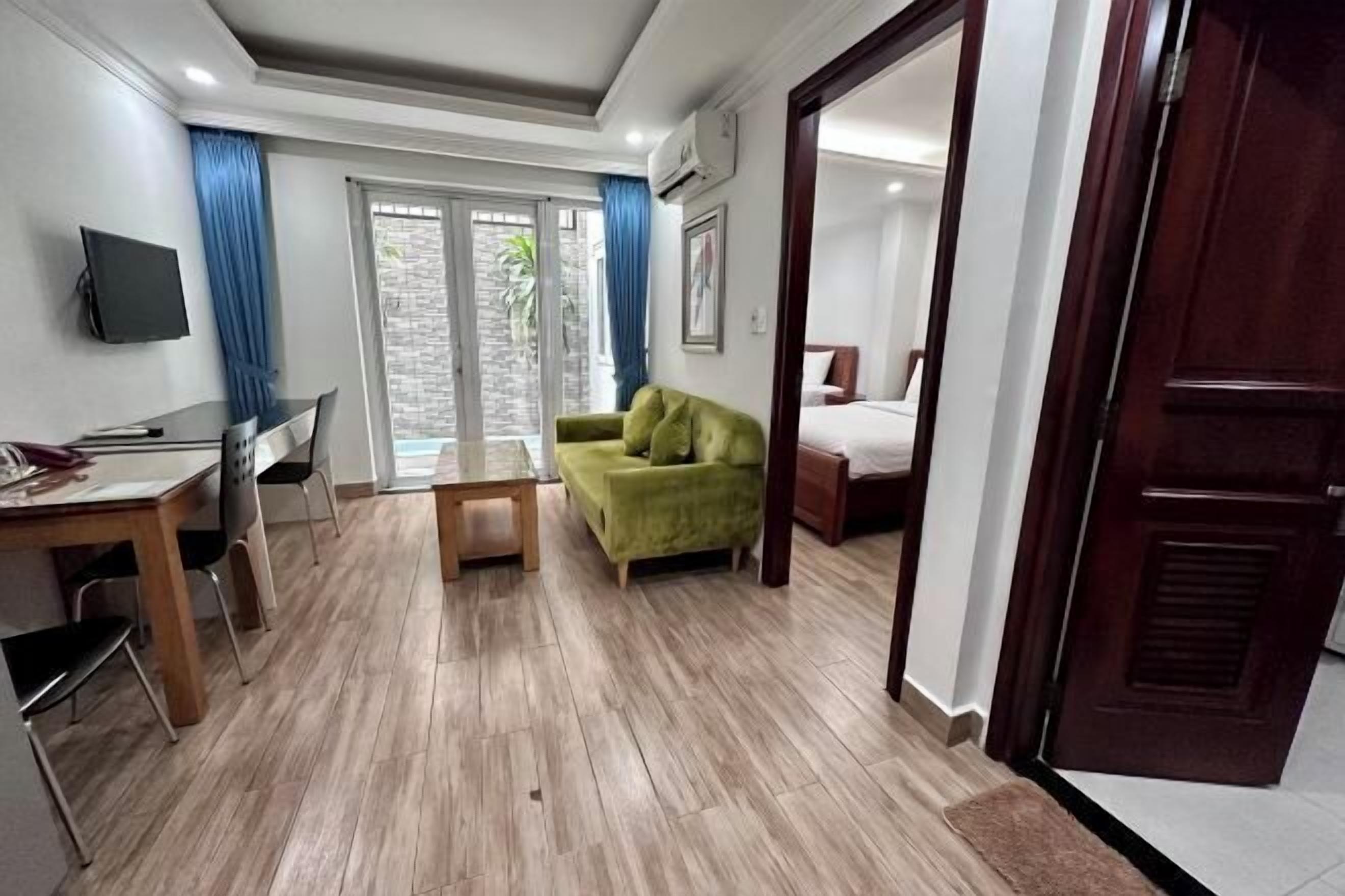 Premium bedding, minibar, in-room safe, individually decorated