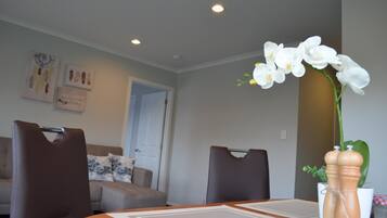 1 bedroom, soundproofing, iron/ironing board, free WiFi