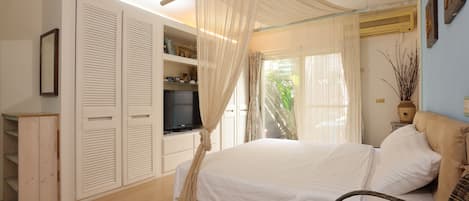 Escritorio y wifi gratis