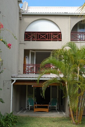 Apartment, 2 Bedrooms | Terrace/patio - Kenville (Cap Malheureux)