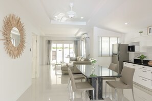Interior - BaanPromphun Pool Villa by BV (Pa Klok)