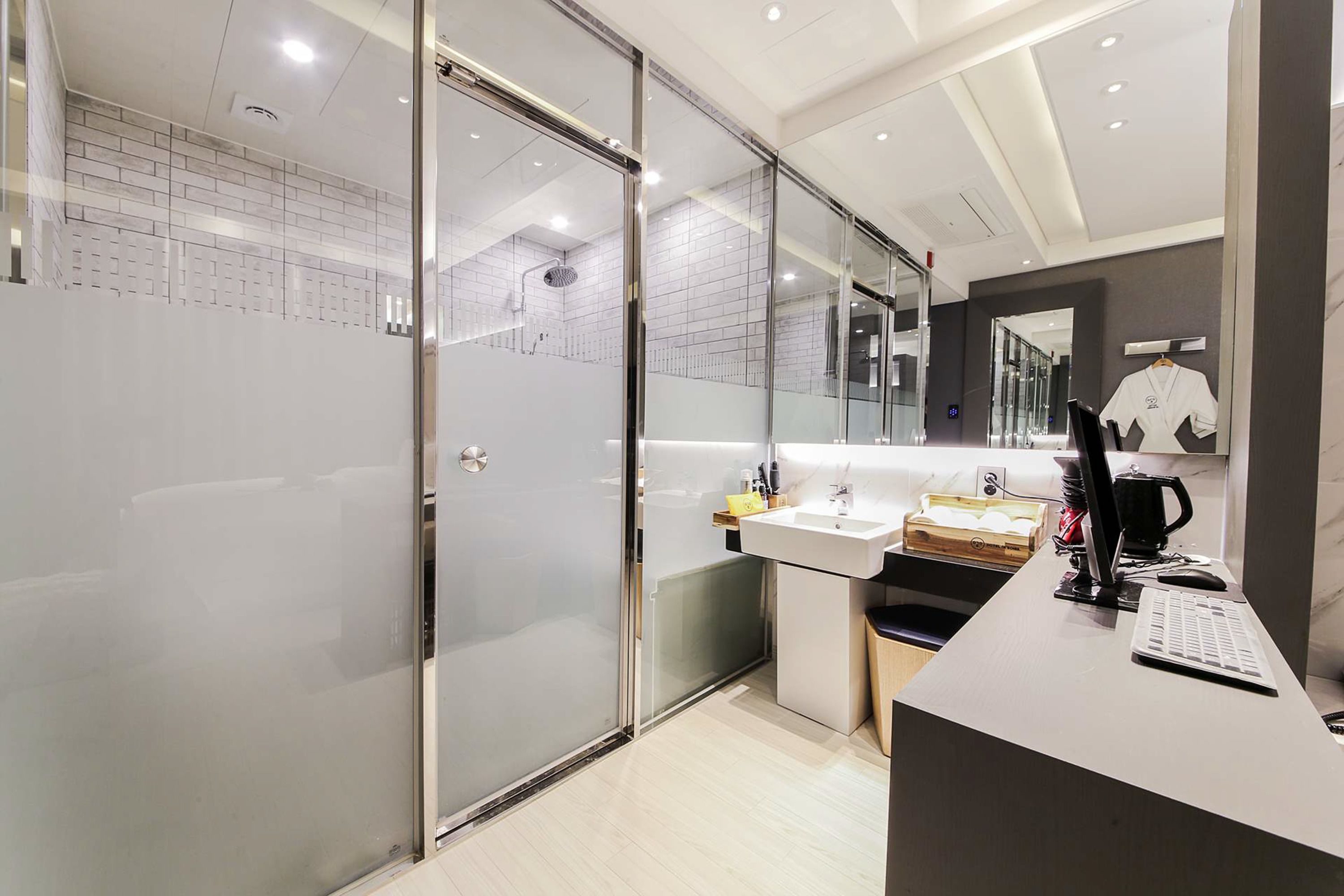 standard double room | room amenity