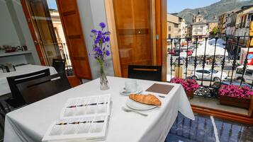Daily buffet breakfast (EUR 10 per person)