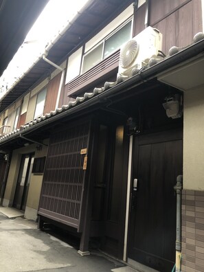 Exterior - Kyoto Machiya UZUKI (Kyoto)