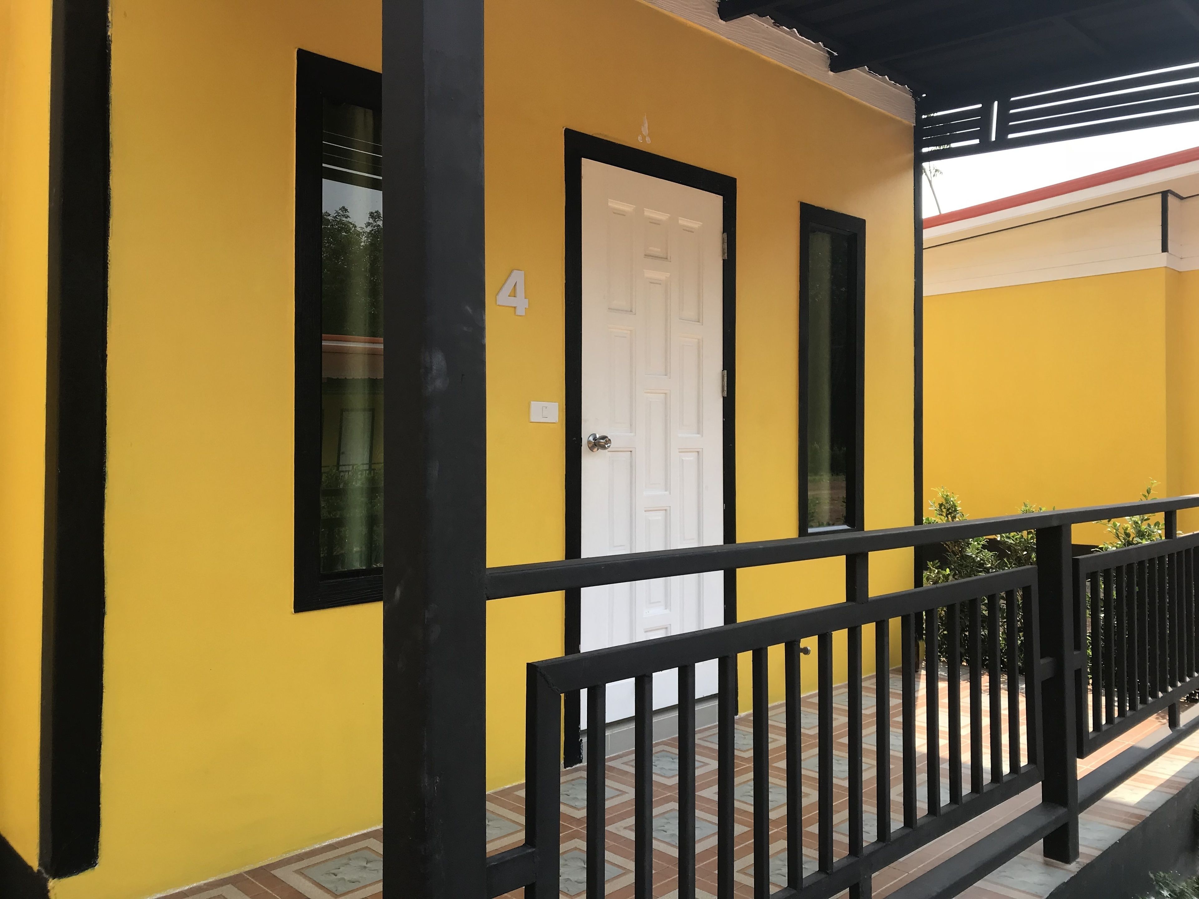 標準洋房 | 陽台