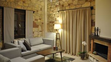 House | Living room | Flat-screen TV