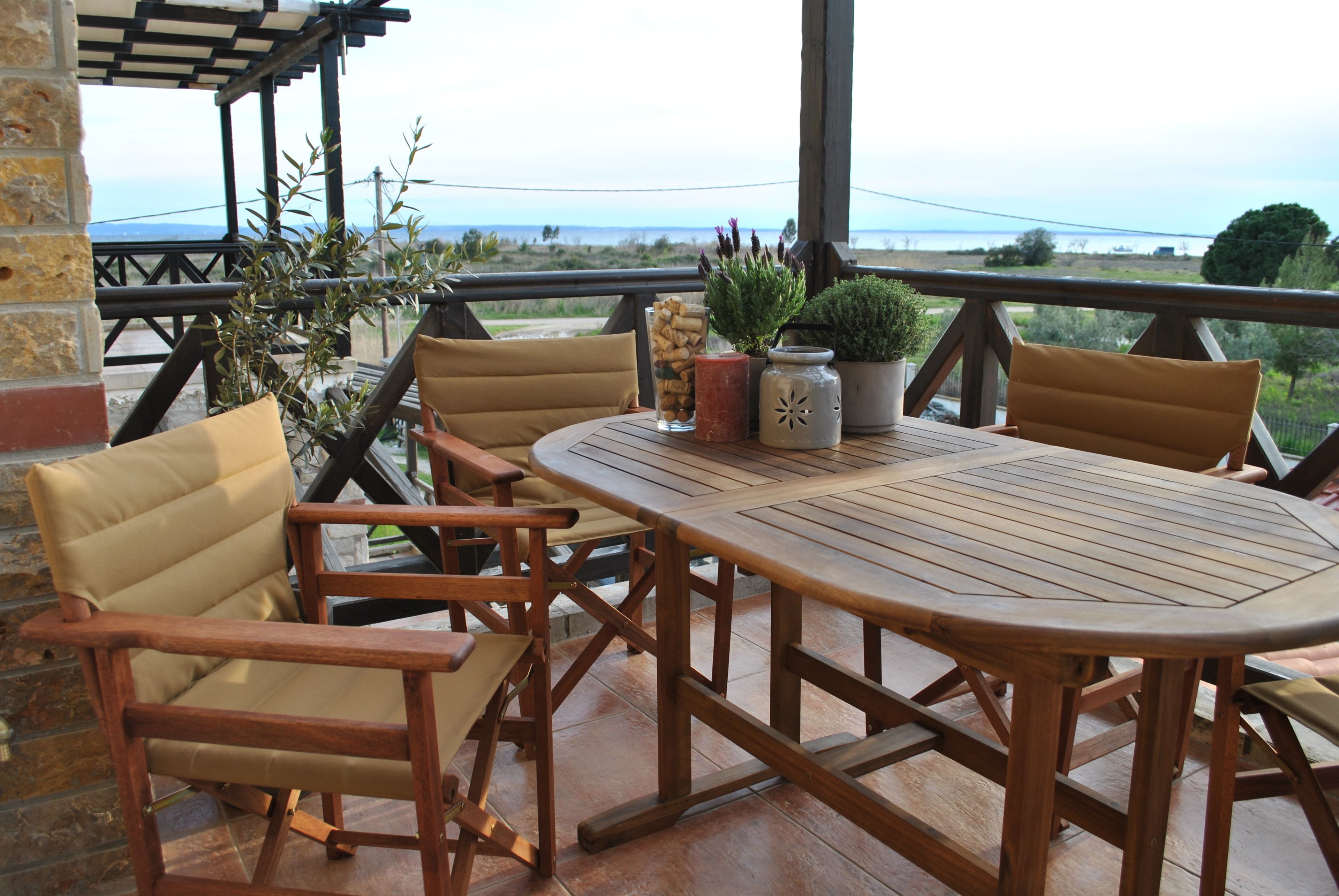 House | Balcony
